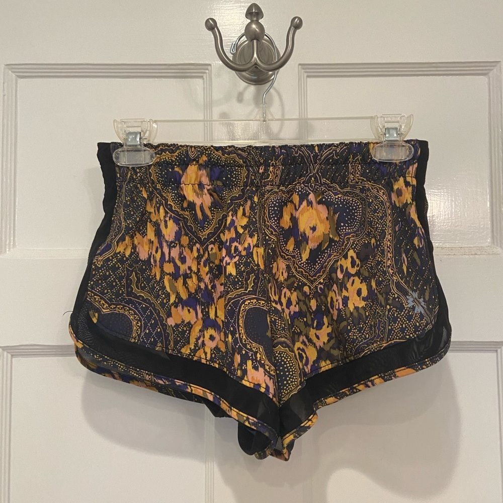 Without Walls Running Shorts